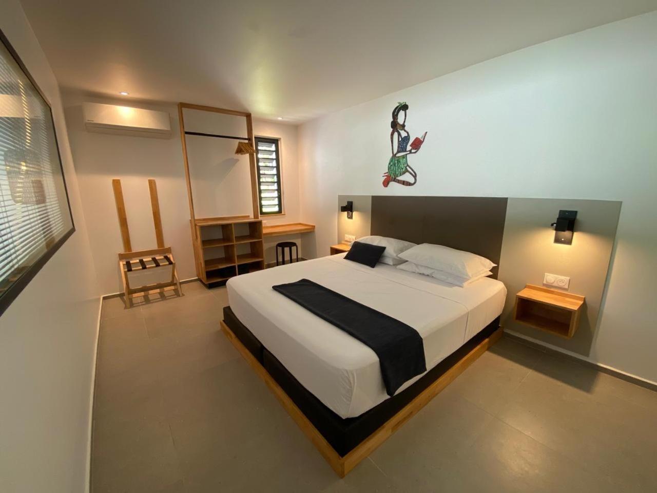 ديساي Hotel Lune De Miel المظهر الخارجي الصورة